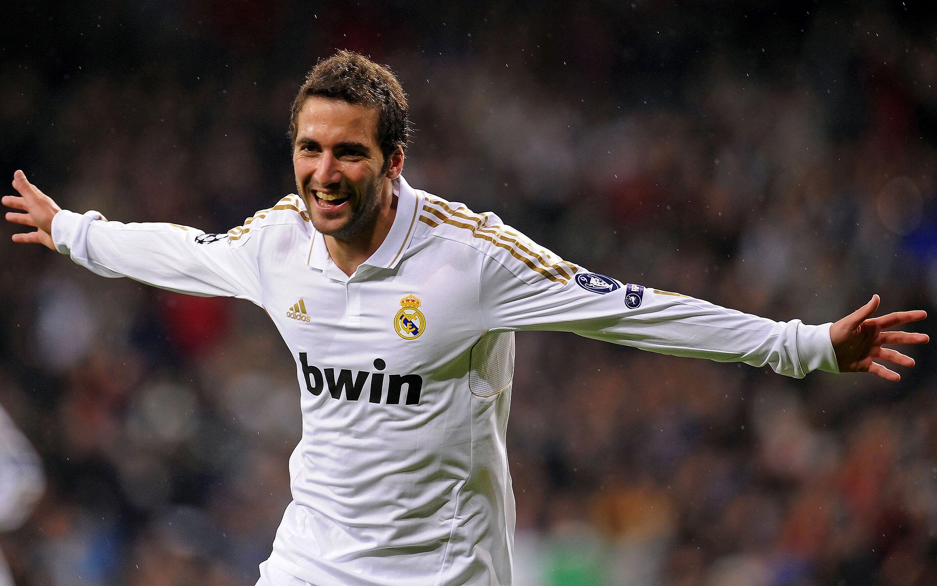 乔·波尔曼精准的传球和突破力，提升袋鼠队的整体攻击力