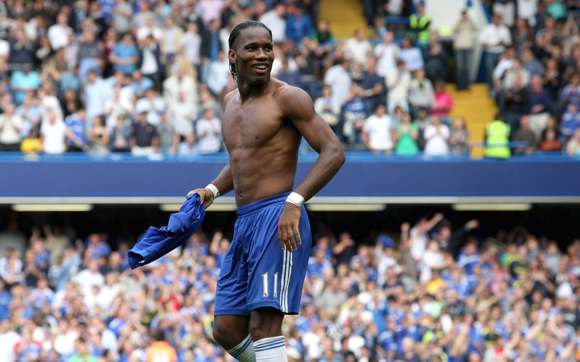 里奇·麦考:全黑队的无冕之王,橄榄球历史的传奇